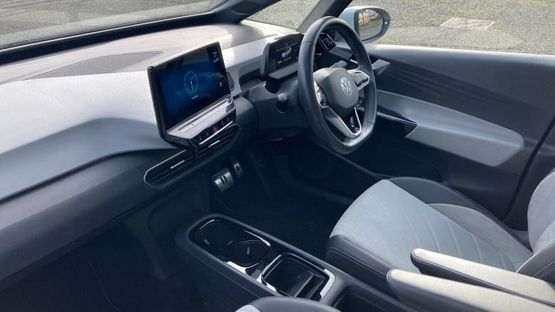 Volkswagen ID.3 107KW Family Pro 58kWh 5dr Auto Electric Hatchback